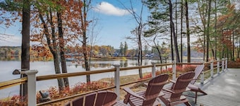 Charming Lakehouse in Peaceful Tilton on Silverlake!