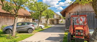 Logar Farm Stay near Lake Cerknica - R4, Grahovo, Slovenia
