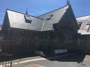 2 bedrooms - Cosy 2BR Penzance Stay Sleeps 3 Near Seafront (Penzance)