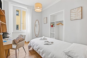 Room - Villa Agra 1, Agra -Lugano, Switzerland (Agra -Lugano)