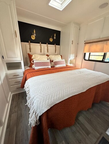 Cozy 1-bedroom travel trailer n i90 in Central South Dakota at Kennebec.