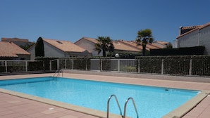 Pool - Les Jardins de l'Océan by Interhome (Vaux Sur Mer)