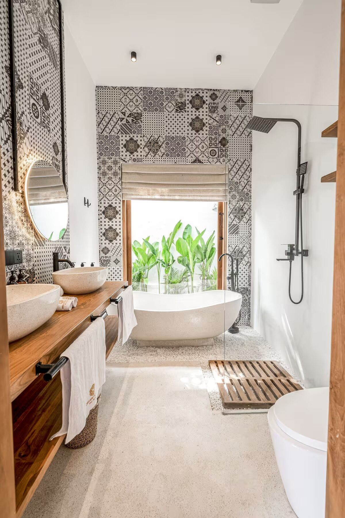Deluxe Villa, 3 Bedrooms, Private Pool | Bathroom | Bathrobes, bidet