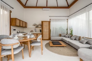 Deluxe Villa, 3 Bedrooms, Private Pool | Bahagian dalam