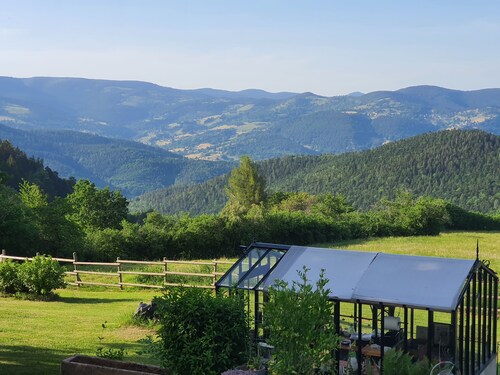 Chambre au cœur du massif vogien
     Pres du petit ballon