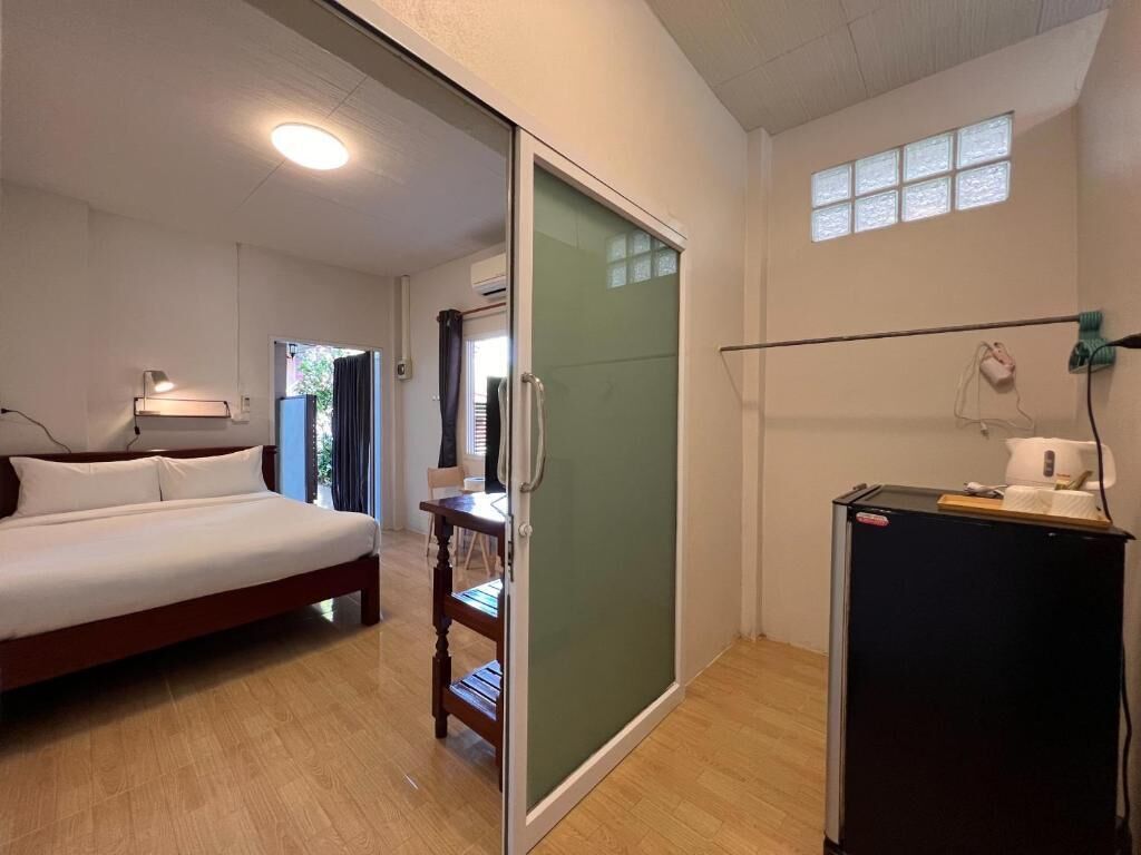 Basic Double Room | Blackout curtains, free WiFi