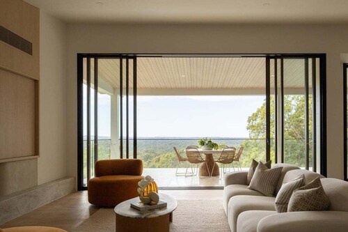 Fairydale Estate | Luxury Hinterland Retreat, Pool & Tennis