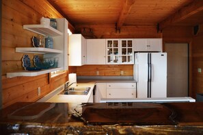 雪櫃、焗爐、洗碗機、廚房用具/餐具/器皿