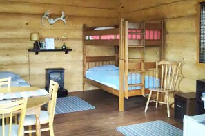 Room - Hunters Cabin at Meadow Lake Guest Ranch (Clinton)