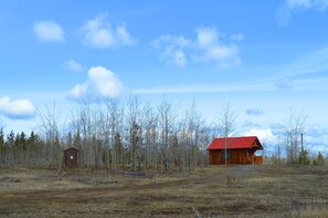 Exterior - Hunters Cabin at Meadow Lake Guest Ranch (Clinton)