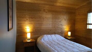 2 chambres, Wi-Fi gratuit, draps fournis