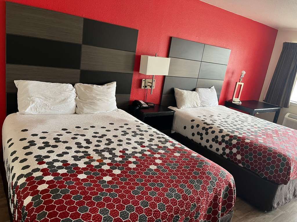 Standard Room, 2 Queen Beds, Non Smoking, Hill View
