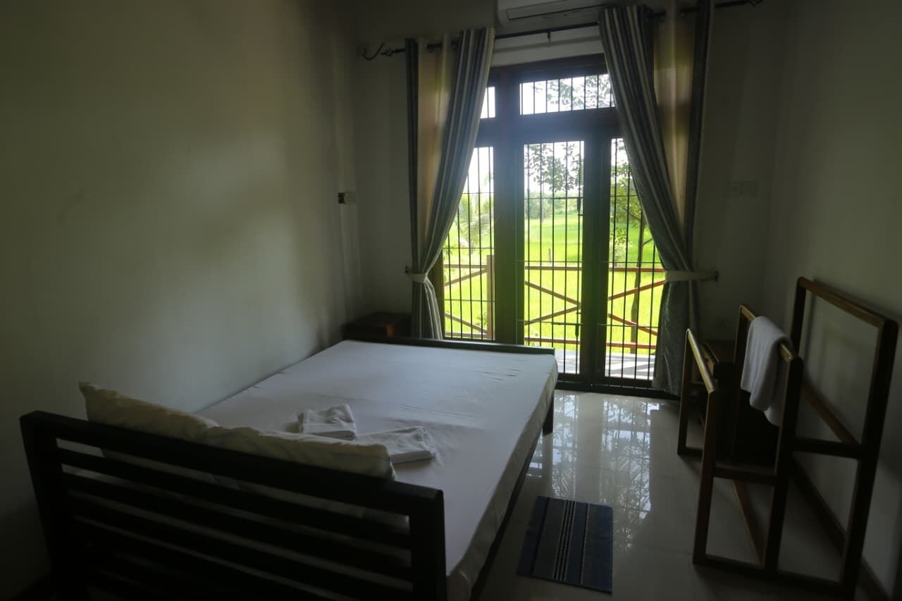 Deluxe Double Room | Laptop workspace, free WiFi