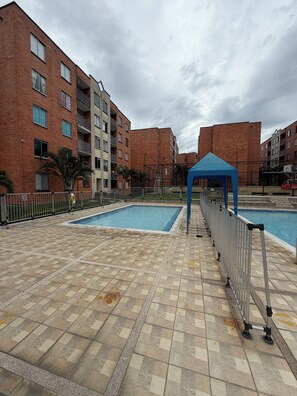 Pool - Full apartment in Ibague, Colombia (Ibagué)