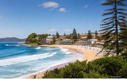 NEW Luxe Farm Stay with Animals, Firepit, Fresh Eggs & Beach near Terrigal
