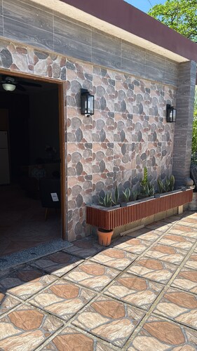 Luxury apartment with a pool and hot water—offering comfort, and pets are welcom