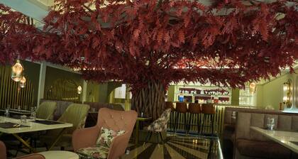 Trevon Twin Tree Inn