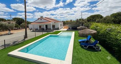 Rural lodging los pozos 40 minutes from sevilla