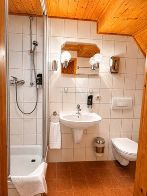 Haartrockner, Handtücher