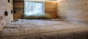 Willow Cabin @ Creekside Campground