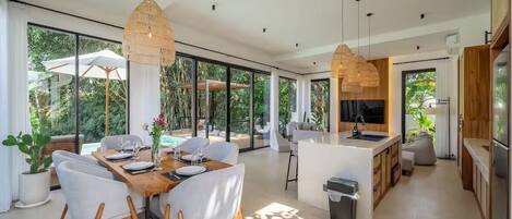 Luxury Villa, 2 Bedrooms, Private Pool | Dining