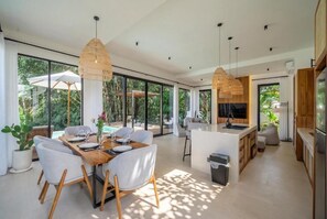 Luxury Villa, 2 Bedrooms, Private Pool | Dining - Julia Villa Bali (Gianyar)