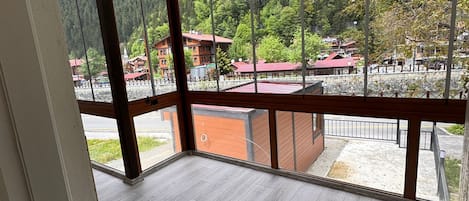 Family Apartment, River View | Interior