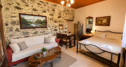 Pandora – Traditional Stone House in Elos, Chania