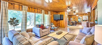 3-Unit Group Retreat! 2 Mi to Wolf Creek Boat Ramp