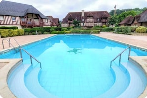 Pool - House with garden near the beach – pool and tennis (Deauville)