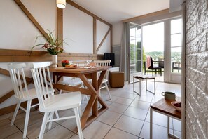 Dining - Norman Duplex House for 4 with Spa (Houlgate)