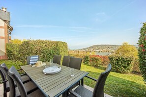 Outdoor dining - Norman Duplex House for 4 with Spa (Houlgate)