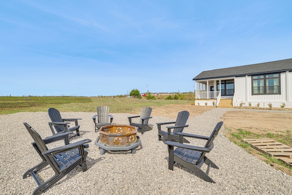 Terrace/patio - Country Stay Near Dtwn! Modern Petoskey Retreat (Petoskey)