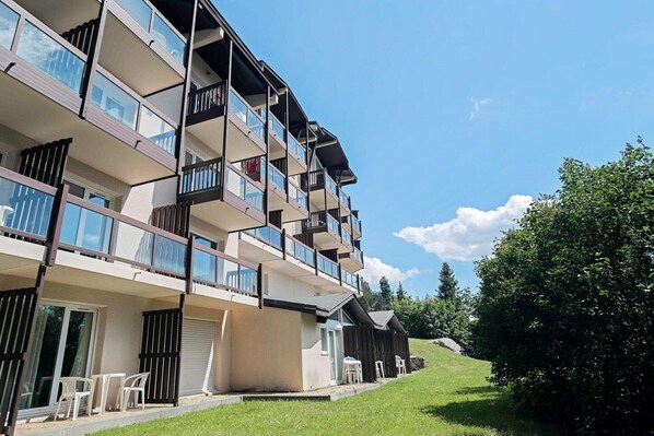 Exterior - Pyrenees Alpine Apartment for 5 (Font Romeu Ermitage)