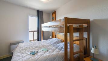 Wifi gratis y ropa de cama