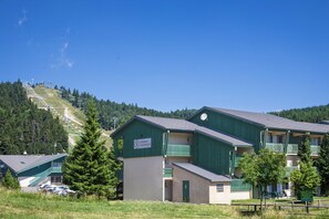 Exterior - Charming Pyrenees Mountain Getaway (Bolquere Pyrénées 2000)