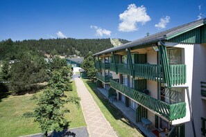 Exterior - Charming Pyrenees Mountain Getaway (Bolquere Pyrénées 2000)