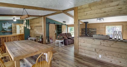 Birch Haven Resort Cabin w/ Deck: Boating On-Site