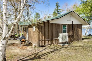 Exterior - Resort Retreat on Gull Lake! Minnesota Cabin (Tenstrike)