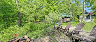 12 Mi to Old Forge Pond! Group Basecamp w/ Grill