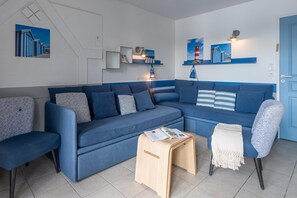 Living area - Eco-Resort Waterfront Apartment (Fort Mahon Plage)
