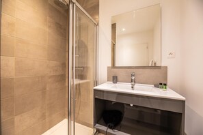 Bathroom - Southern Corsica Retreat with pool (Porto-Vecchio)