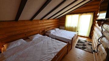 4 bedrooms, WiFi, wheelchair access