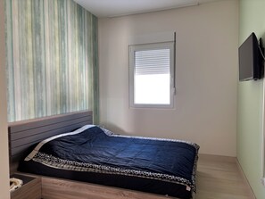1 chambre, fer et planche à repasser, Wi-Fi