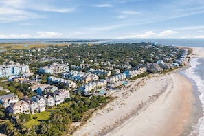 Beach nearby - Steps to the Beach + Resort Pools + Golf | Wild Dunes IOP | 137 Grand Pavilion (Isle Of Palms)