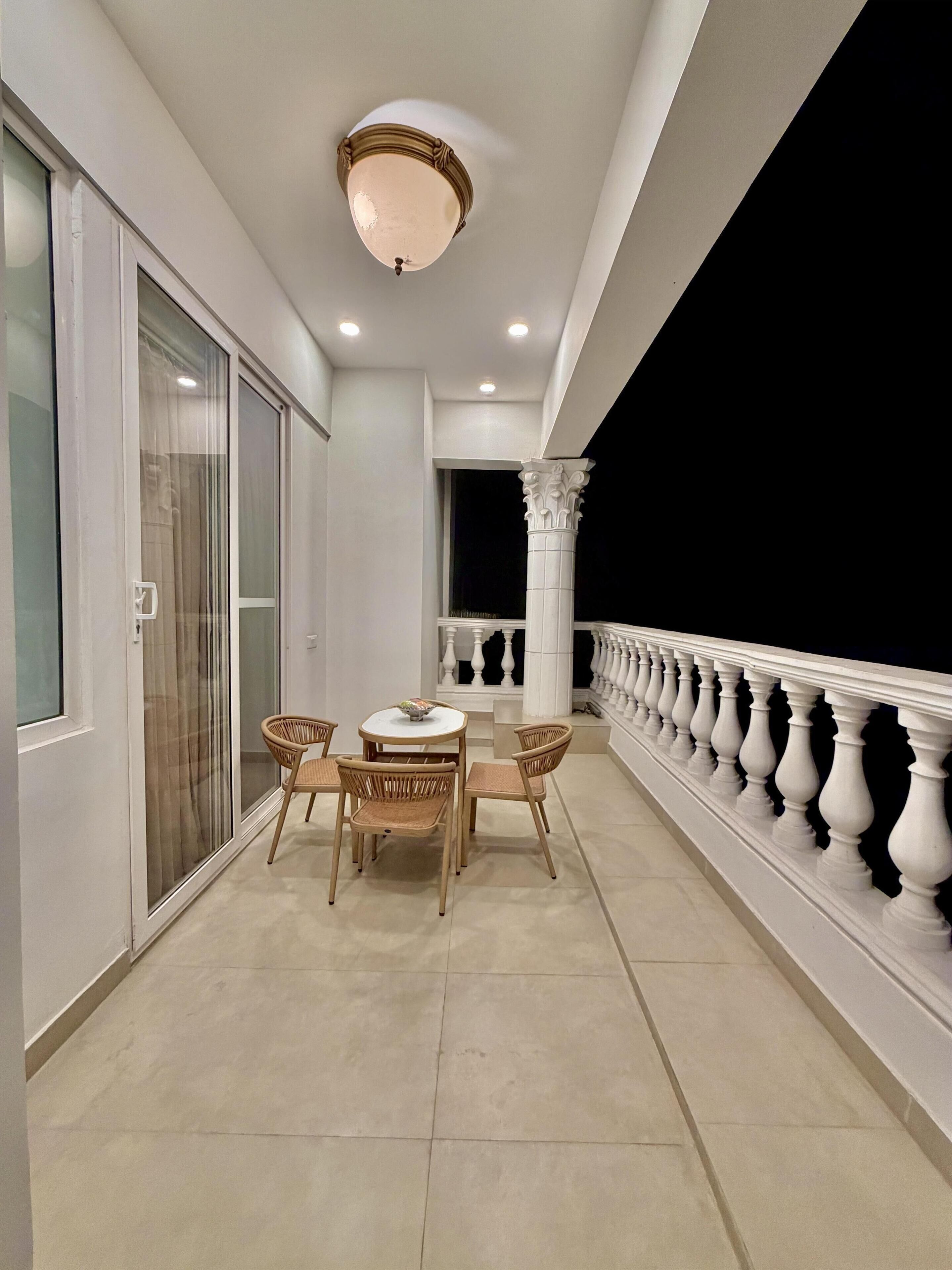 Deluxe Room, 1 King Bed, Non Smoking | View from room