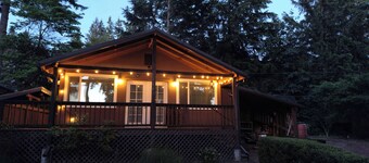 Wine Country Cottage · King Bed