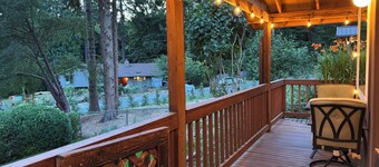Wine Country Cottage · King Bed · AC