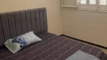 1 chambre, fer et planche Ă repasser, accĂšs Internet, draps fournis