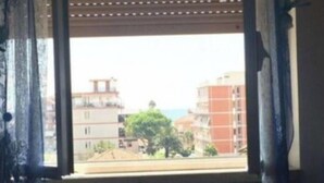 Interior - Aria Sole Residence - Martyrs of Liberty 21 (San Bartolomeo al Mare)